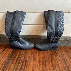 Luvshoes | Navy Tall Heeled Boots